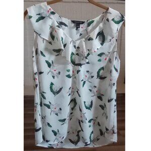 Banana Republic Floral Print Blouse, Sleeveless Ruffled White Size Medium Petite